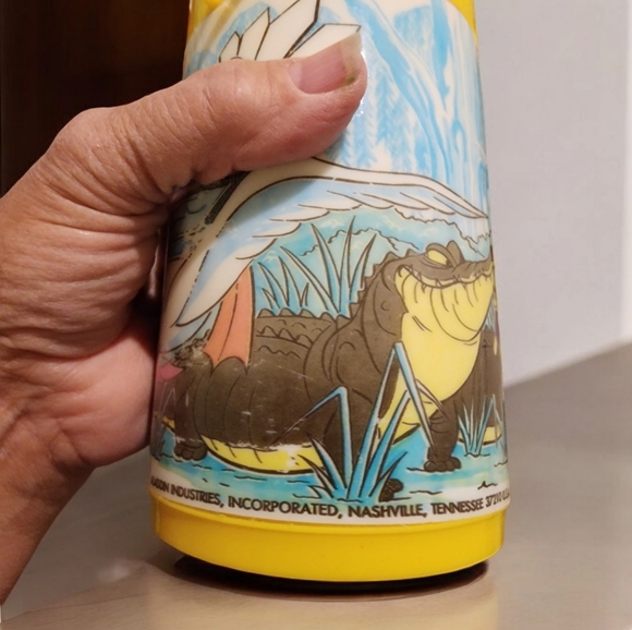 THE RESCUERS metal Disney LUNCH BOX & THERMOS vintage 1977 - Picture 15 of 16